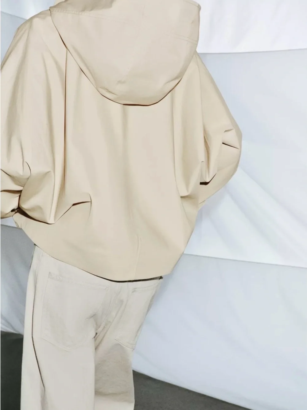 Zara Beige Cropped Trench Coat - Picture 5 of 8